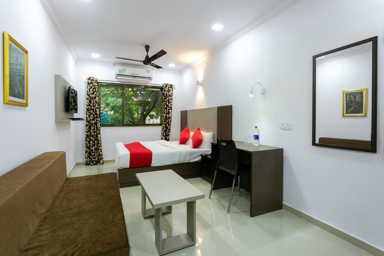 Hôtel Collection O 74412 Ardaas Residency à Bombay Extérieur photo