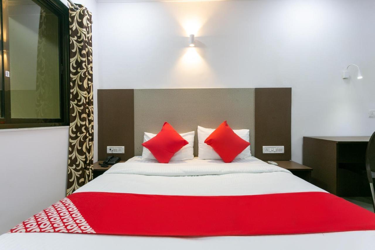 Hôtel Collection O 74412 Ardaas Residency à Bombay Extérieur photo