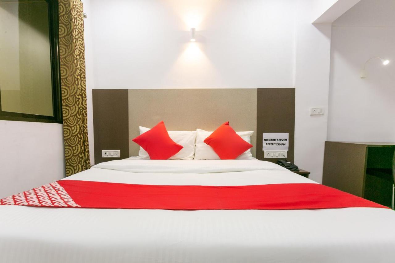 Hôtel Collection O 74412 Ardaas Residency à Bombay Extérieur photo