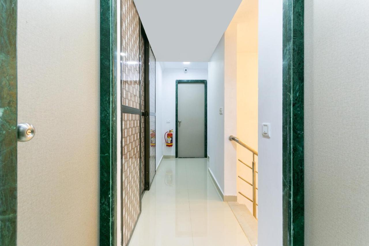 Hôtel Collection O 74412 Ardaas Residency à Bombay Extérieur photo